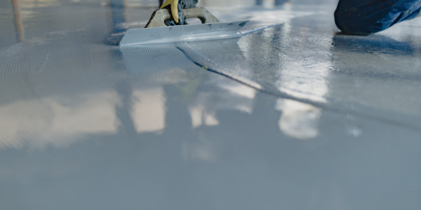 Pintar Fachadas de Naves Industriales, Fábricas y Almacenes en Sabadell · Pavimentos para Pintado de Parkings