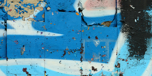 Pintar Fachadas de Naves Industriales, Fábricas y Almacenes en Sabadell · Limpieza, Borrado y Eliminado de Grafiti / Pintura Antigrafiti